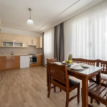 Two Bedroom In Close To Centre Apartment Fethiye